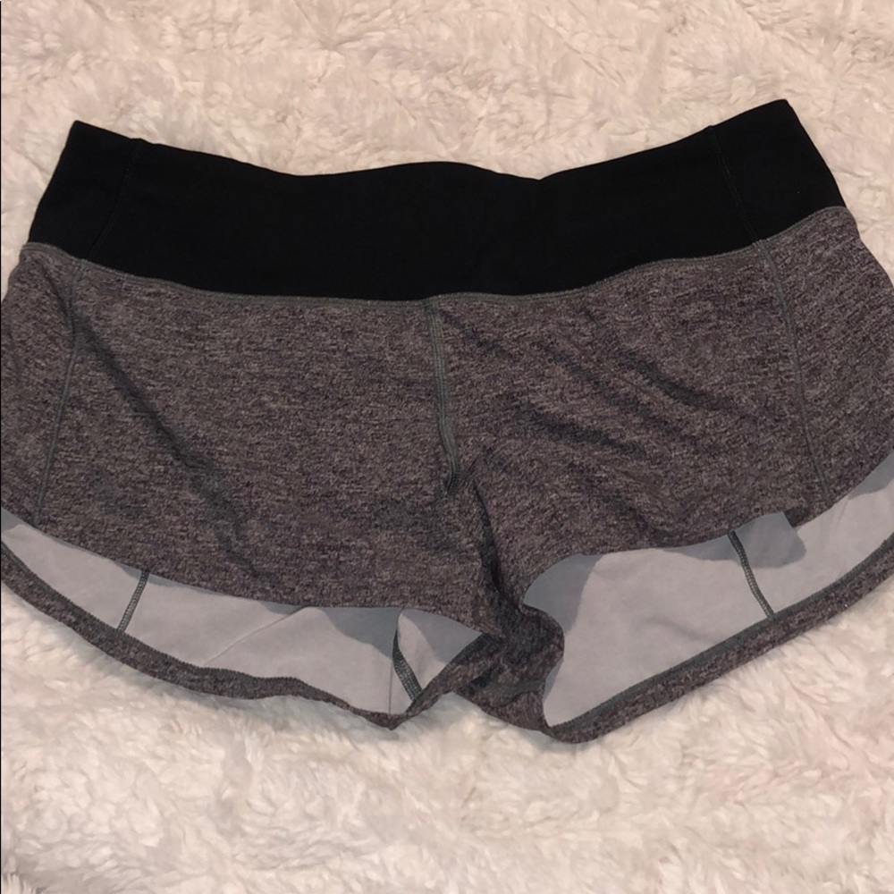 Lululemon size 6 shorts